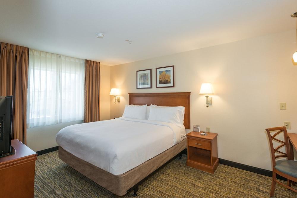 Candlewood Suites Mobile-Downtown By Ihg Exterior photo