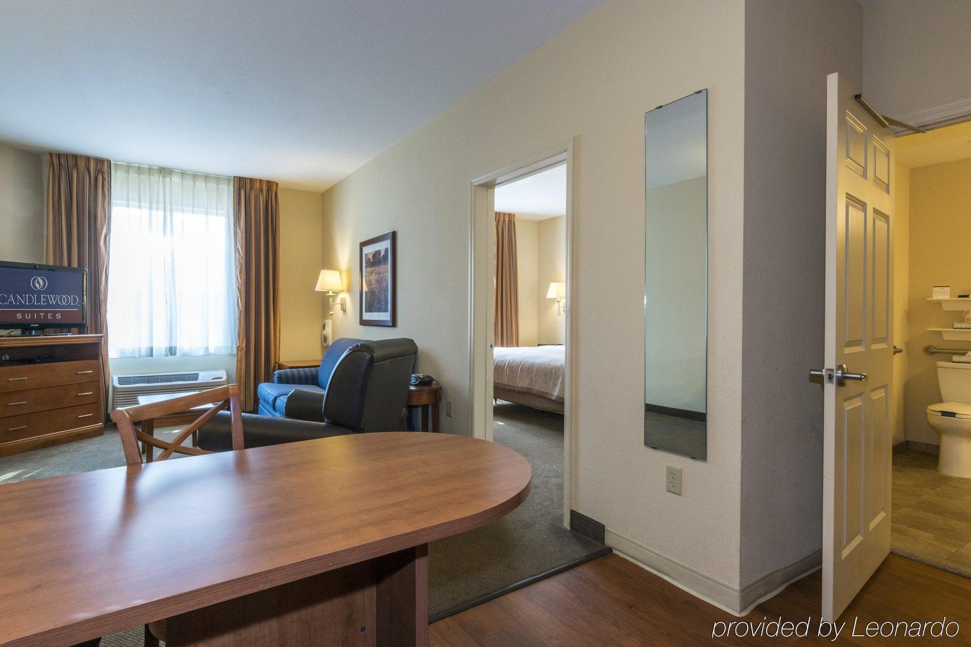 Candlewood Suites Mobile-Downtown By Ihg Exterior photo